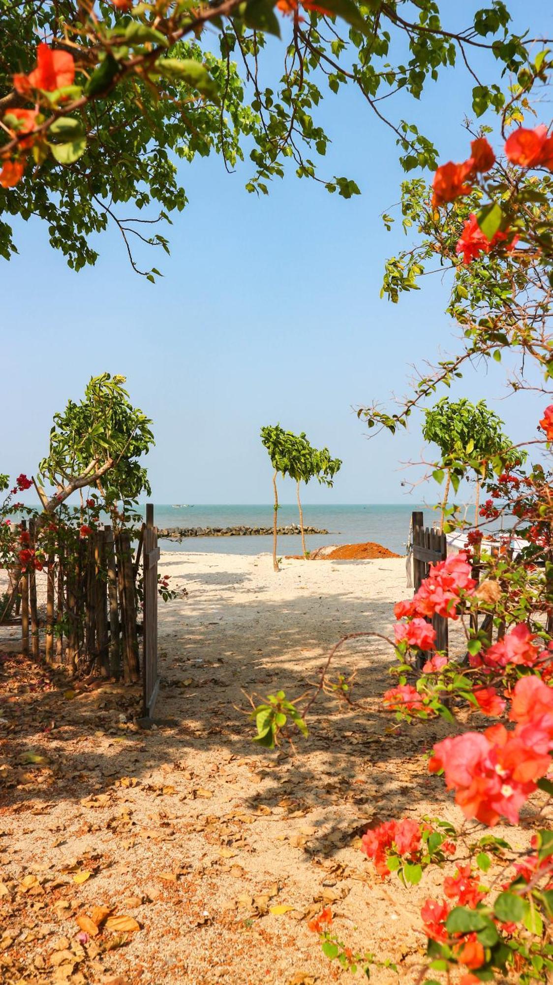 Villa Gardenia Pantai Jepara Exterior foto